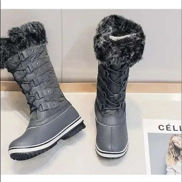 Womens Black Snow Boots Faux Fur Lined Lace Tie Thick Warm Heavyweight - Picture 5 of 9